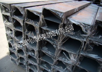 如何提高生產(chǎn)防火槽式電纜橋架自動(dòng)化強(qiáng)度？
